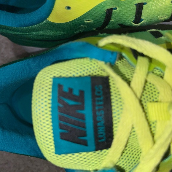 Nike Sneakers - Picture 4 of 7